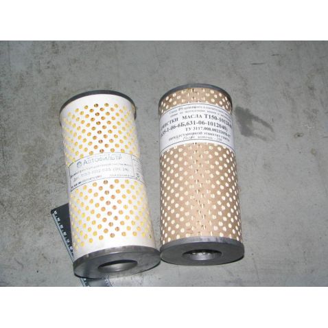 A filter element for rough cleaning of oil